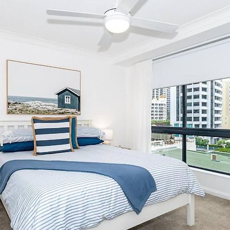 גולד קוסט Broadbeach Victoria Square מראה חיצוני תמונה